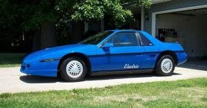 1984 Pontiac Fiero