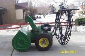 JD 826 on 240V!
