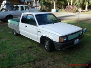 89 Mazda B2200