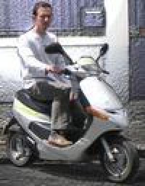 Remdo's scoot'elec